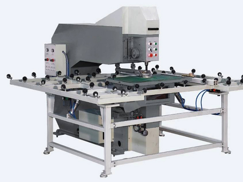 玻璃鉆孔機怎么對齊上下鉆頭？注意事項