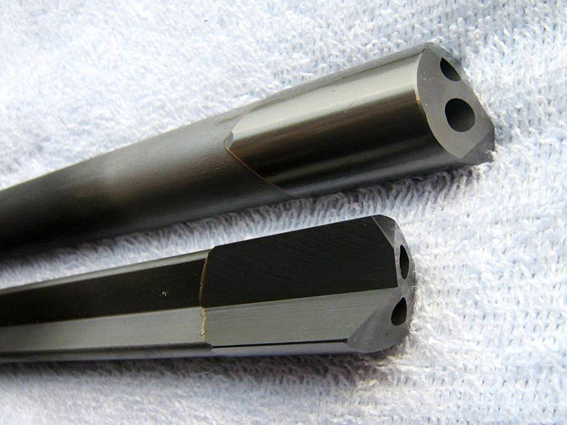 有沒有8.9的深孔鉆刀具？